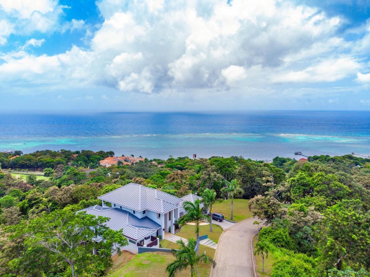 Ocean Pearl Home Sandy Bay Extérieur photo